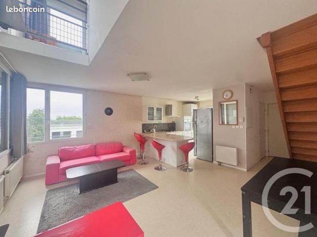 Duplex/Triplex 4 pièces 92 m²