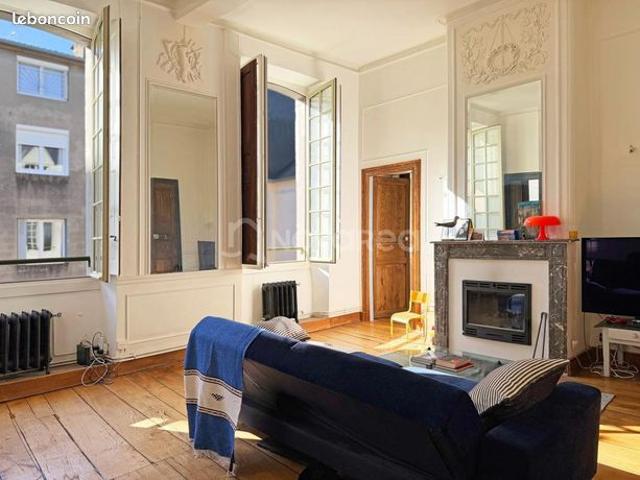 Duplex/Triplex 5 pièces 99 m²