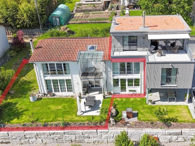 Duplex/two level with 5.5 rooms for rent in Seon 198 m² | dreamo. Ch