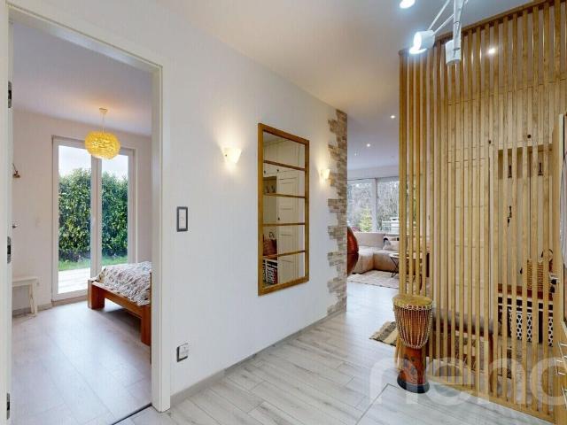 Duplex/two level with 6.5 rooms on sale in Lausanne 27 245 m² | dreamo. Ch