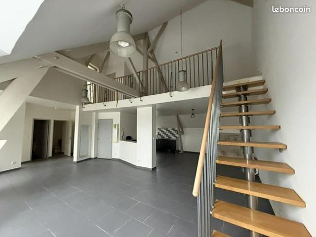 Duplex 3 pièces 131 m²