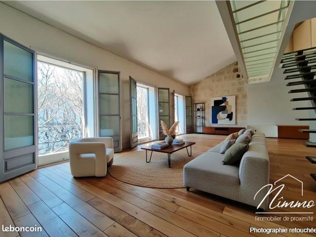 Duplex 3 pièces 154 m²