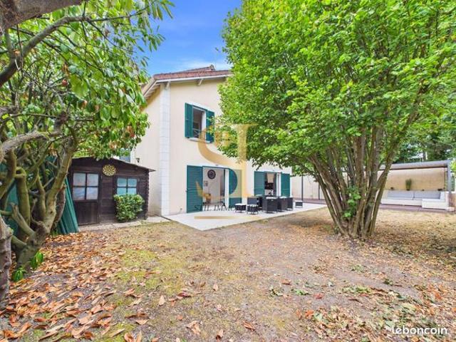 Duplex 3 pièces 49 m²