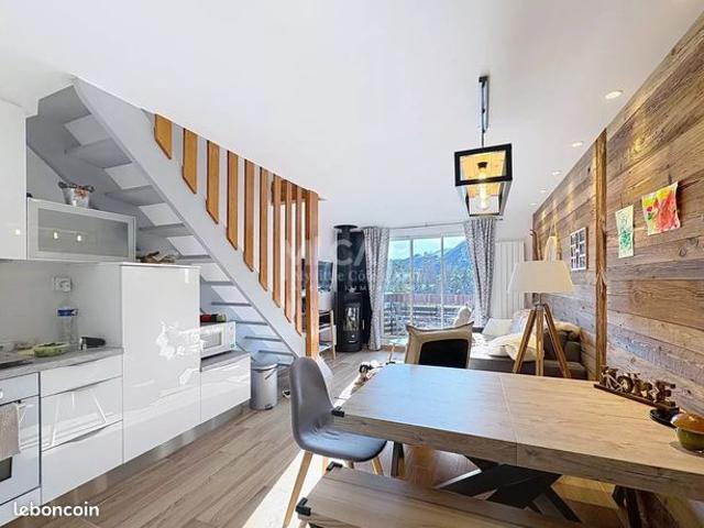 Duplex 3 pièces 54 m²