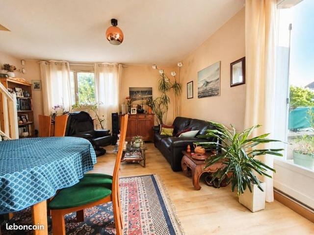 Duplex 3 pièces 62 m²