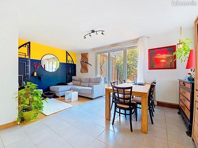 Duplex 3 pièces 63 m²