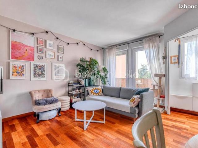 Duplex 3 pièces 64 m²