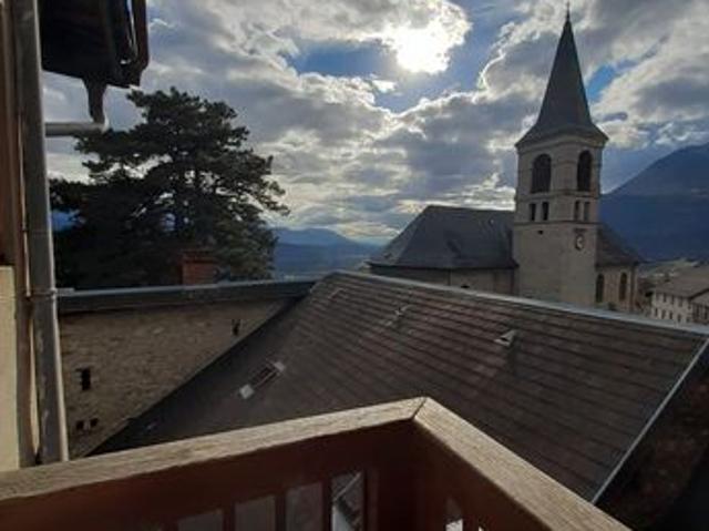 Duplex 3 pièces 65 m²