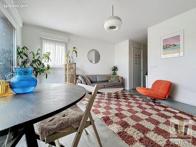 Duplex 3 pièces 65 m²