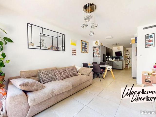 Duplex 3 pièces 65 m²