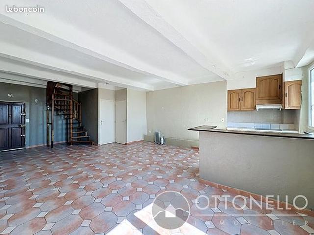 Duplex 3 pièces 65 m²