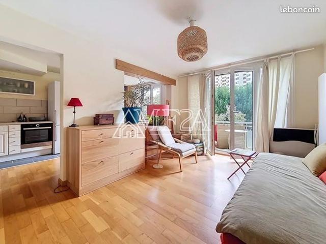 Duplex 3 pièces 66 m²