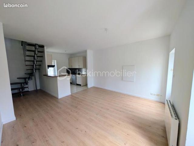 Duplex 3 pièces 66 m²