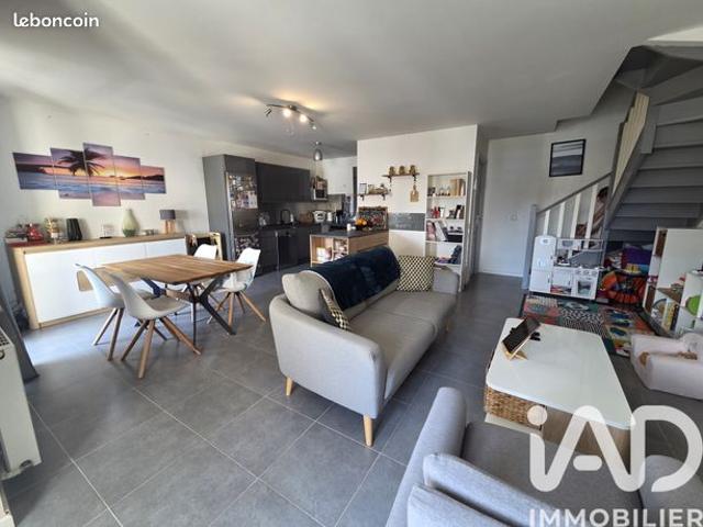 Duplex 3 pièces 68 m²