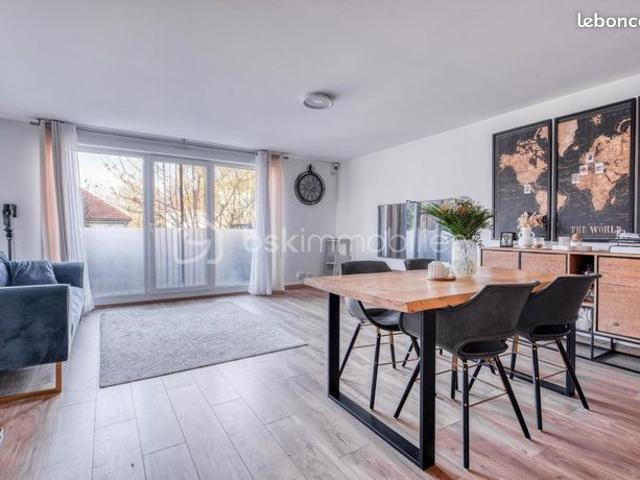Duplex 3 pièces 68 m²
