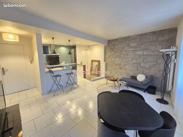 Duplex 3 pièces 73 m²