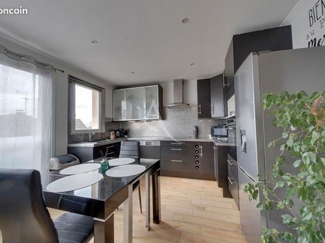 Duplex 3 pièces 76 m²