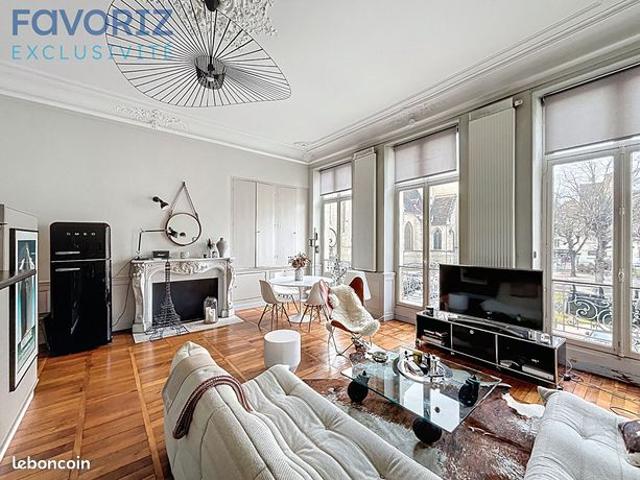 Duplex 3 pièces 77 m²