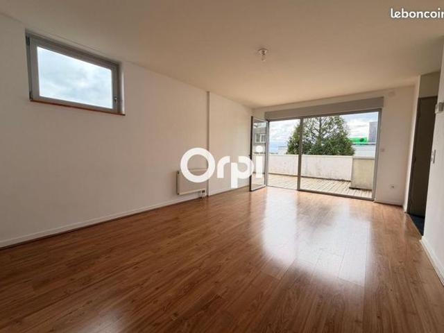 Duplex 3 pièces 77 m²