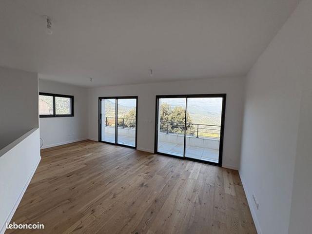 Duplex 3 pièces 78 m²