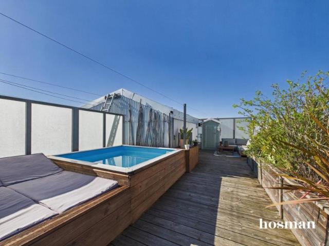 Duplex 3 pièces, 78 m² Carrez avec terrasses de 70 m², ascenseur, parking, mini piscine Impasse Toubart, Cenon