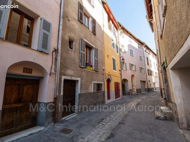 Duplex 3 pièces 82 m²