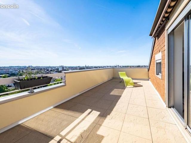 Duplex 3 pièces 82 m²