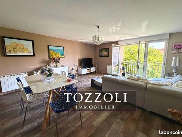 Duplex 3 pièces 83 m²