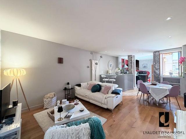 Duplex 3 pièces 85 m²