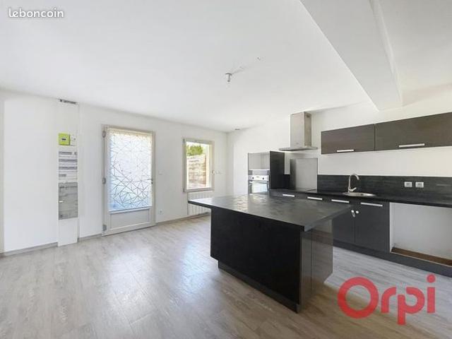 Duplex 3 pièces 85 m²