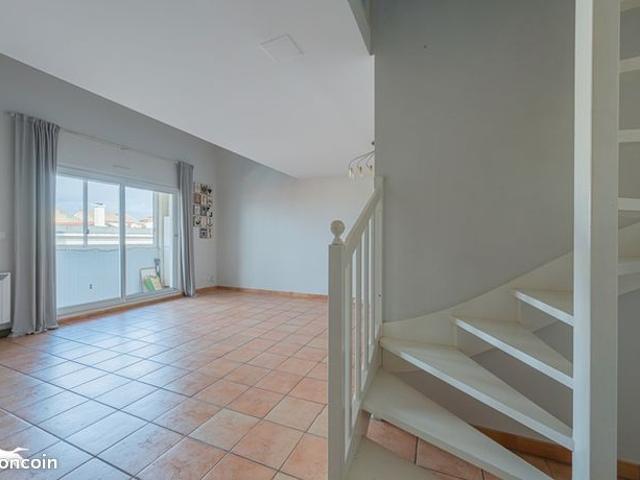Duplex 3 pièces 85 m²