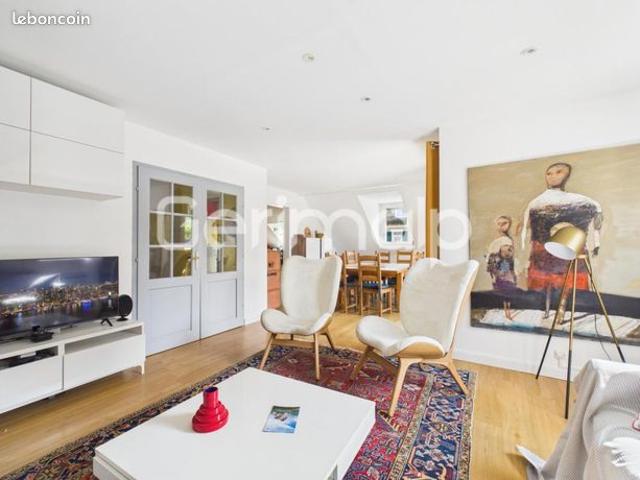 Duplex 3 pièces 90 m²