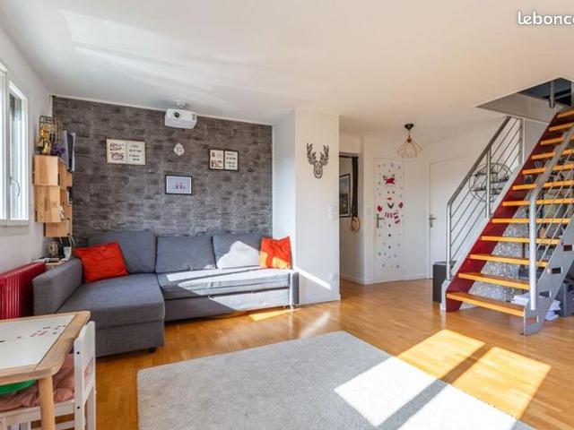Duplex 3 pièces 91 m²