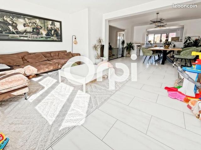 Duplex 3 pièces 94 m²