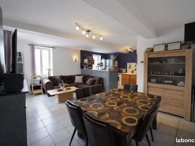 Duplex 100 m² à Sérézin du Rhône – Petite copropriété
