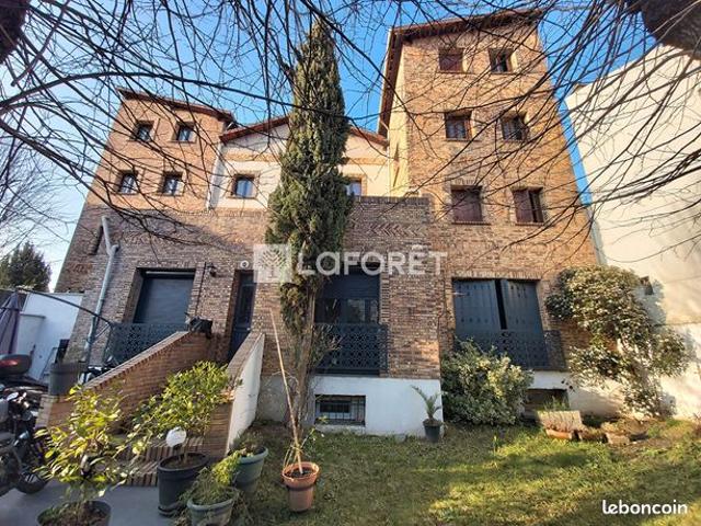 Duplex 10 pièces 171 m²