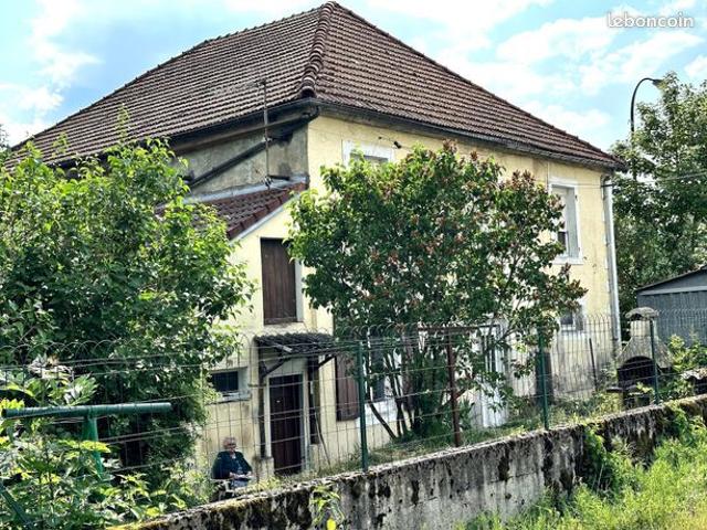 Duplex 10 pièces 187 m²