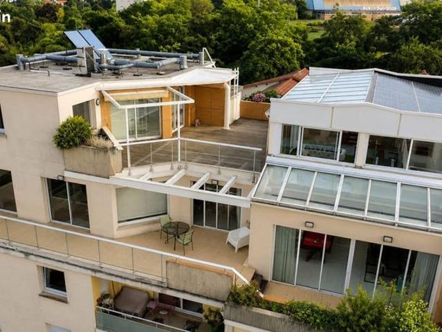Duplex 10 pièces 260 m²