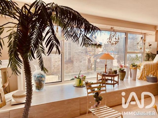Duplex 11 pièces 279 m²