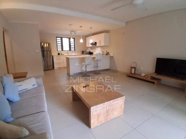Duplex 1 Chambre avec Accès Direct à la Plage – Pereybère