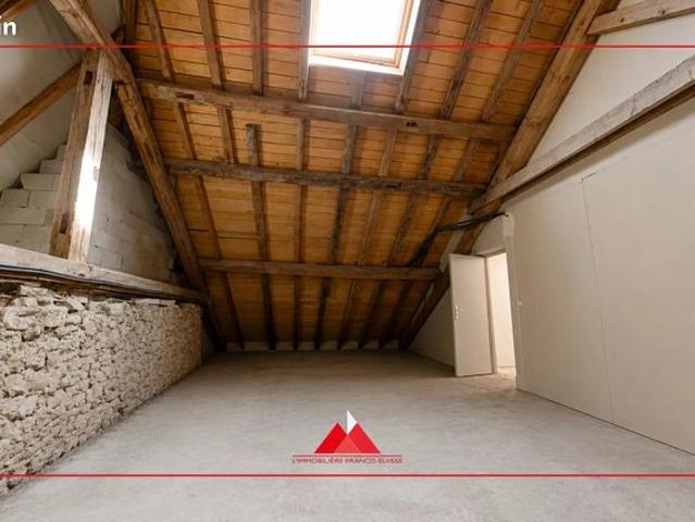 Duplex 1 pièce 100 m²