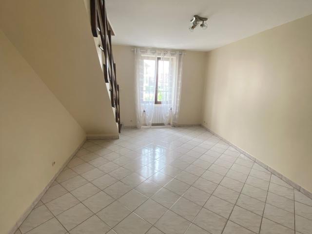 DUPLEX 2 CHAMBRES AVEC GARAGE QUARTIER JEAN JAURES