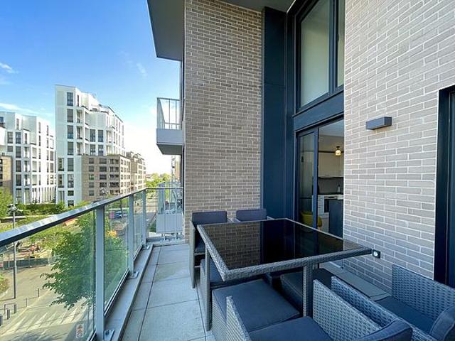 Duplex 2 chambres meublé avec terrasse, ascenseur et local à vélos Asnières Sur Seine 92600