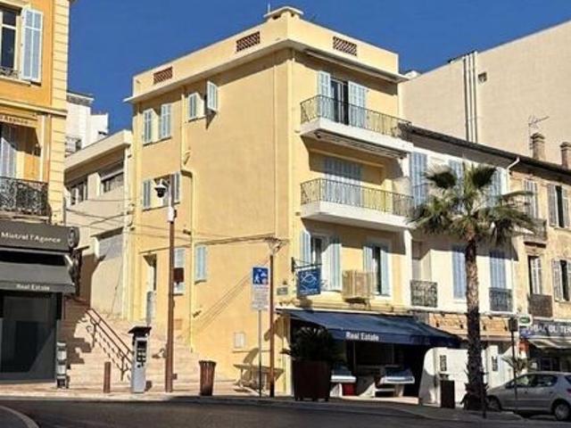 Duplex 2 pièces 102 m²