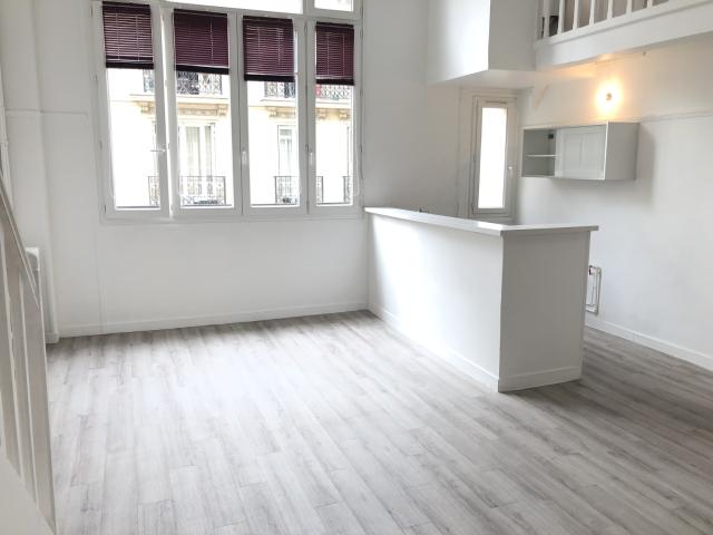 DUPLEX 2 PIECES 49.14M2 VOLONTAIRES PARIS 15E