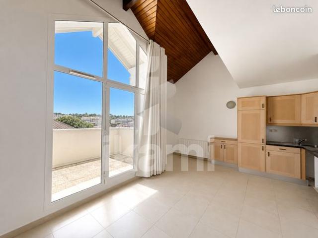 Duplex 2 pièces 49 m²