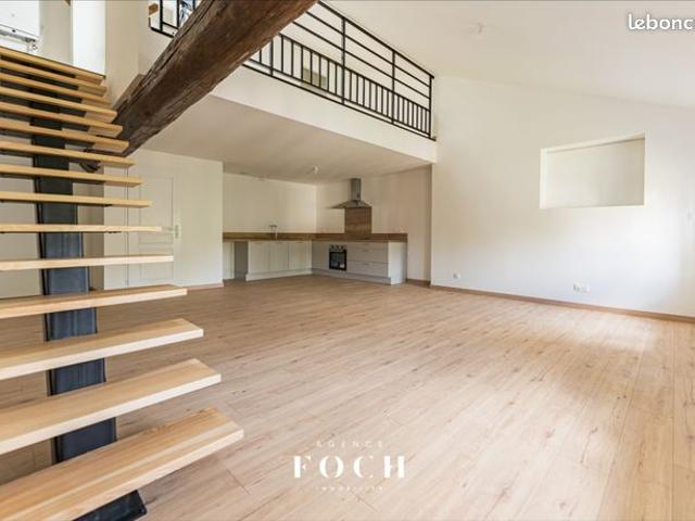 Duplex 2 pièces 57 m²