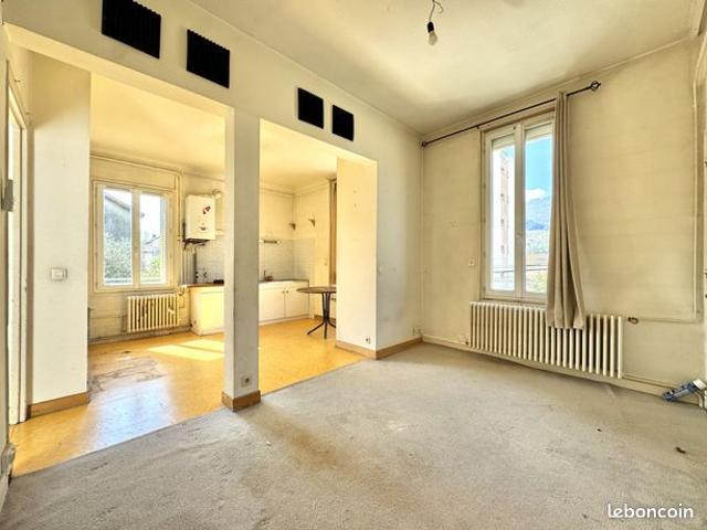 Duplex 2 pièces 79 m²