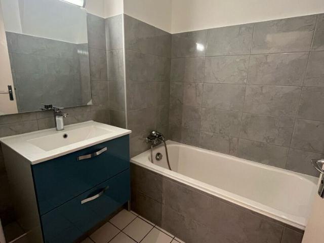 Duplex 2 pièces entièrement rénové