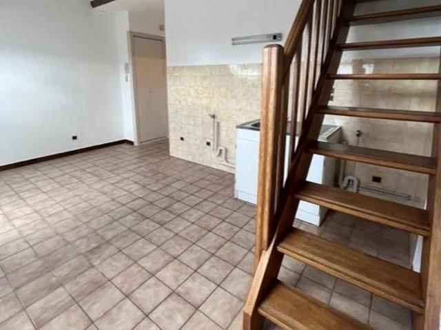 Duplex 2 pièces entièrement rénové